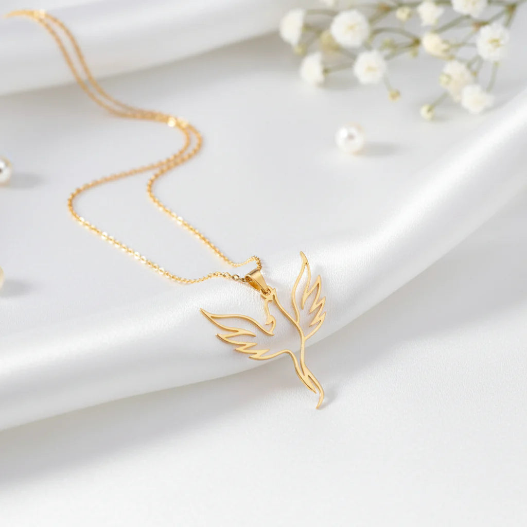Minimalist Stainless Steel Cross Necklace for Men & Women – Gold & Silver Unisex Pendant Chain Jewelry